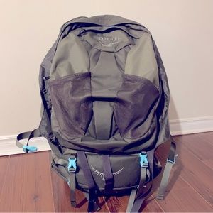 NWOT Osprey Women's Fairview 70L Travel Pack